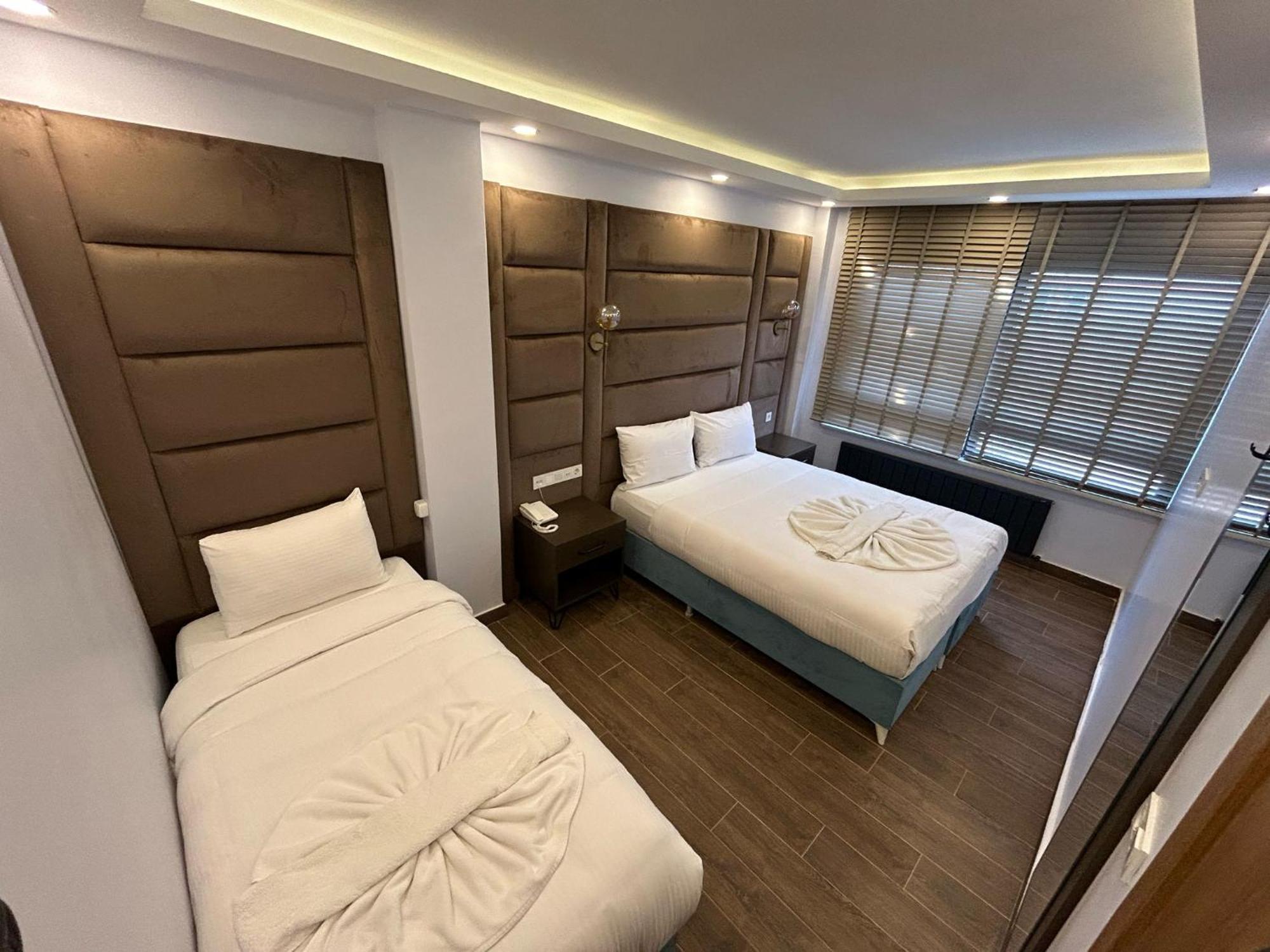 Hira Hotel Istanbul Exterior photo