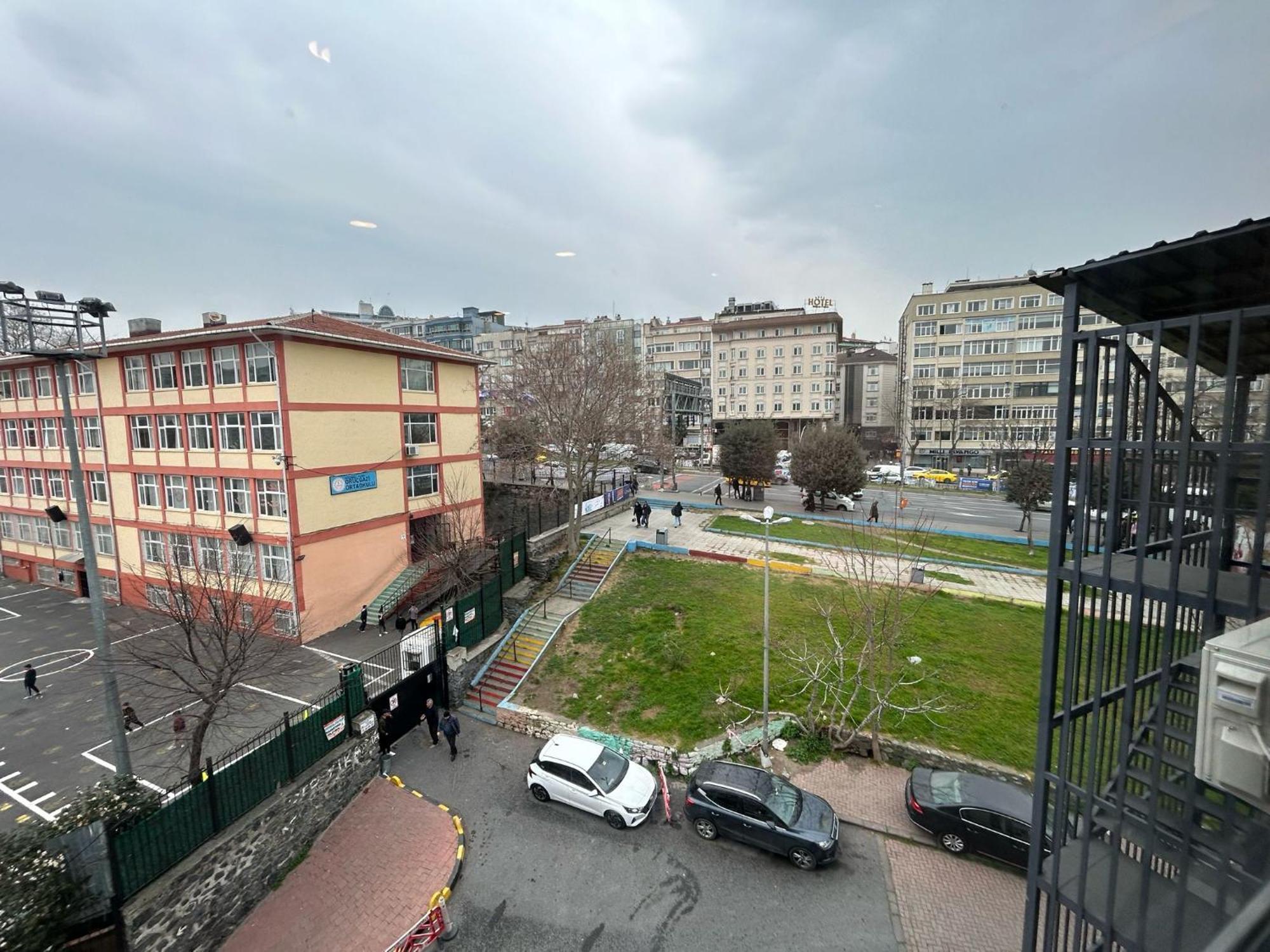 Hira Hotel Istanbul Exterior photo