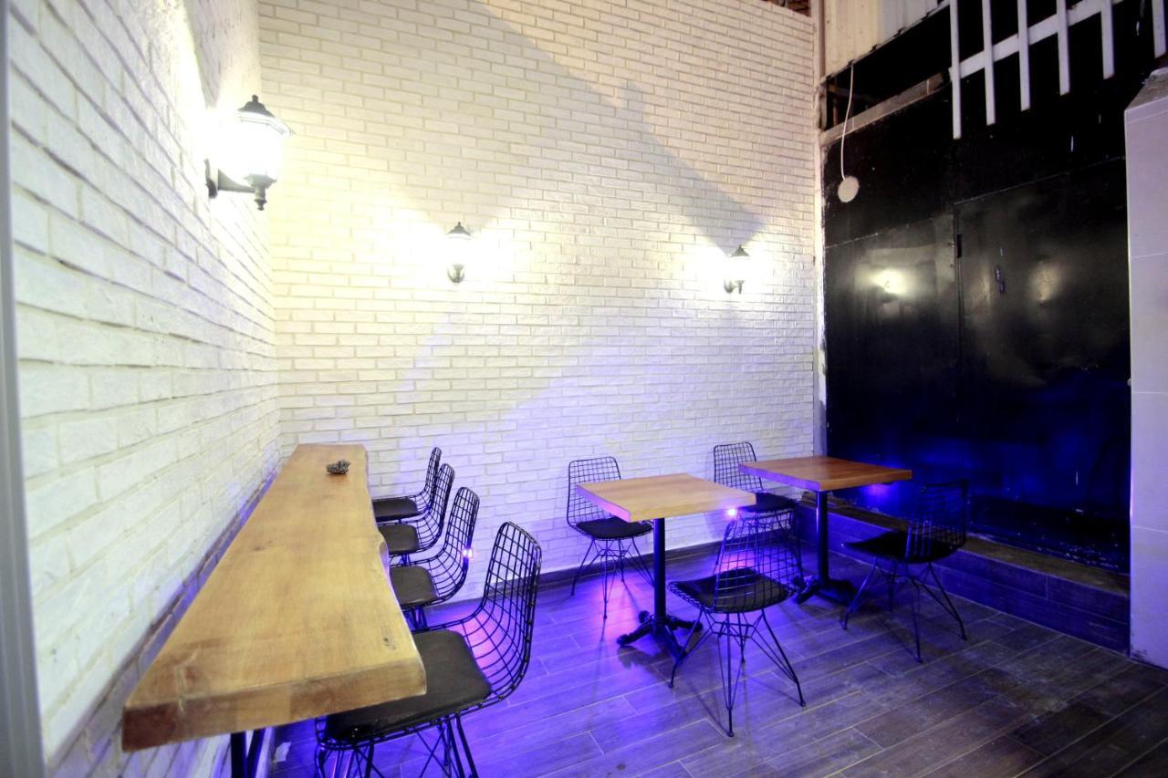 Hira Hotel Istanbul Exterior photo